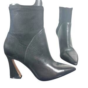 Louise et Cie Black Leather Sock Ankle Boots Women’s 8.5 Pointed Toe High Heel